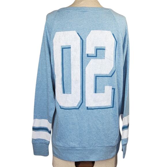 Disney Parks Lilo and Stitch Long Sleeve Sweatshirt Size Medium - Picture 2 of 5